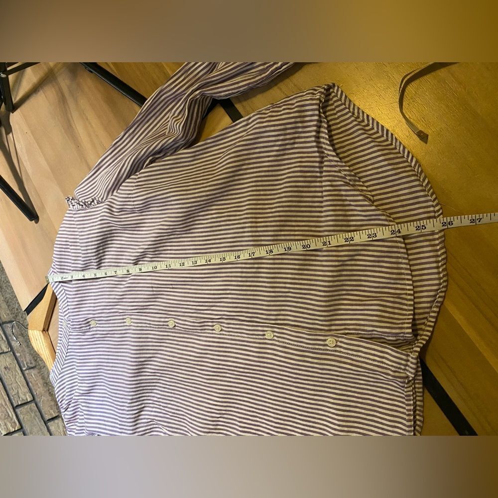 Old navy striped ruffle blouse long sleeve - Picture 8 of 8